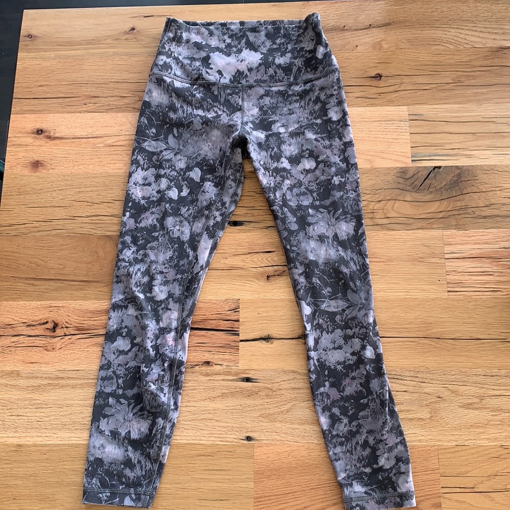Lululemon align legging 25” size 6